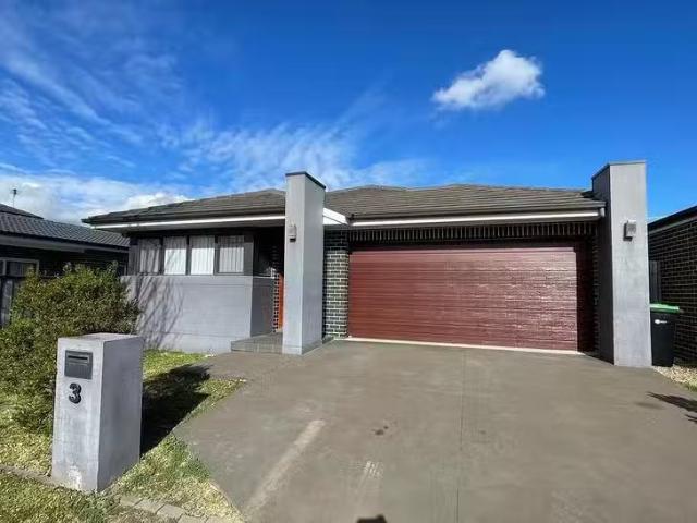 3 Ballina Street, Colebee, NSW 2761