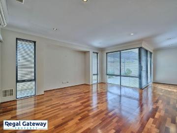 3 Barfield Road, HAMMOND PARK WA 6164