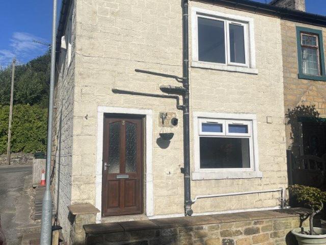 3 Bateman Fold, Oakenshaw, Bradford. 1 bed terraced house to rent £575 pcm £133 pw
