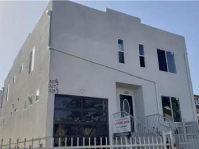 3 Bd/3 full bath Apartment in Los Angeles