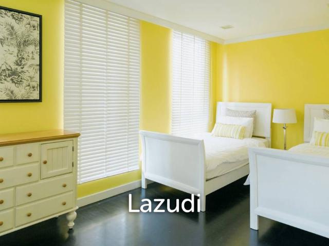 3 Bed 4 Bath 350 SQ.M Townhouse Soi Ruam Rudee