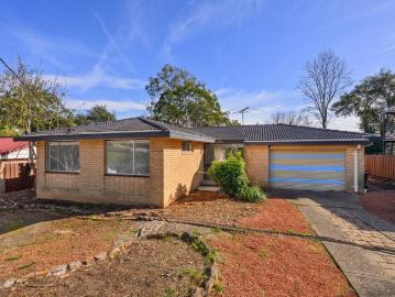 3 Bed | 1 bath | 1.5 Car