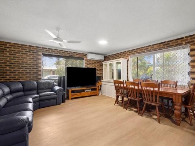3 Bed, 1 Bath, 1 Car Unit with Water Included Available in Marcoola