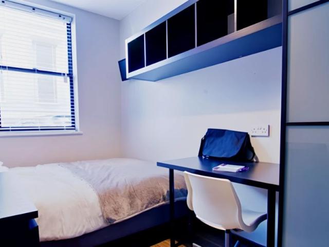 3 Bed 1 Bath