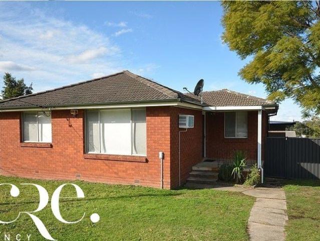 3 Bed, 1 Bath House