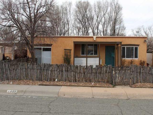 3 bed ||2 bath|| 1,200sqft For rent