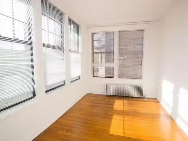 3 Bed 2 Bath
