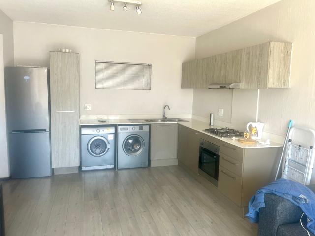 3 Bed, 2 Bath