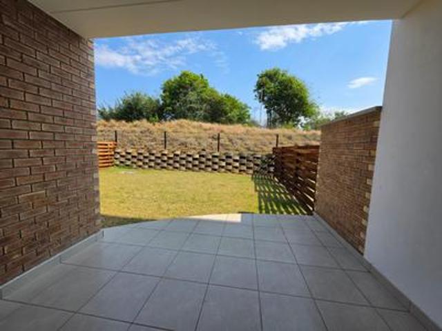 3 bed, 2 bath garden unit