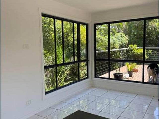 3 Bed, 2 Bath Home in Mullaway With Off Street Parking