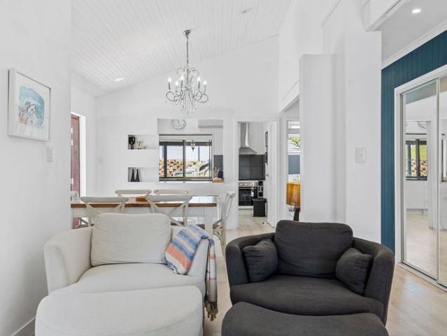 3 Bed | 2 Bath | Private Pickleball Courts | Gold Coast