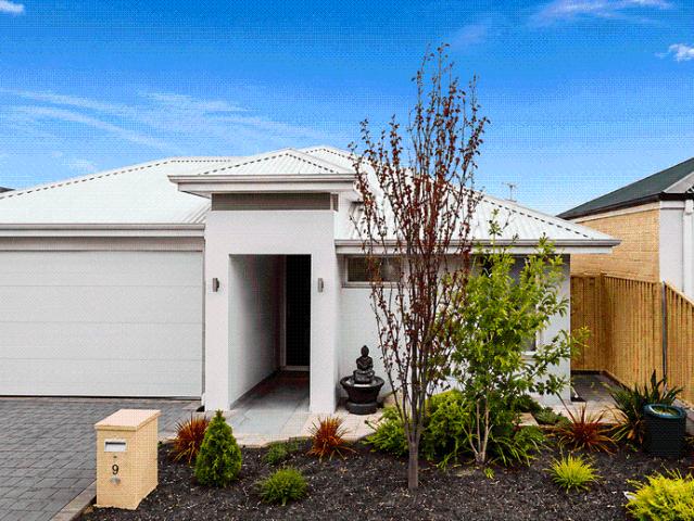 3 BED, 2 BATH QUIET & CONVENIENT LOCATION