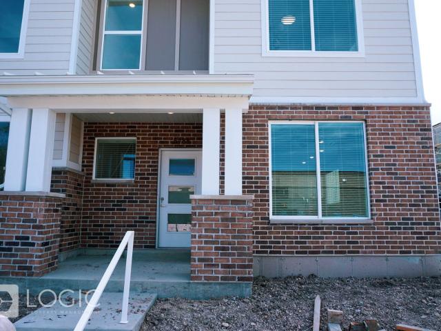 3 Bed / 2.5 Bath Townhome for Rent in West Valley City, UT