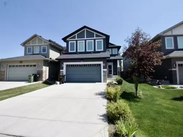 3 Bed 2.5 Bath Dbl Garage Home Allard SW Edmonton 1933 Adamso.