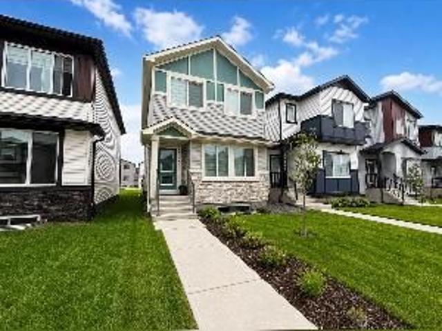 3 Bed, 2.5 Bath Rental Home in Crystallina Nera, NE Edmonton