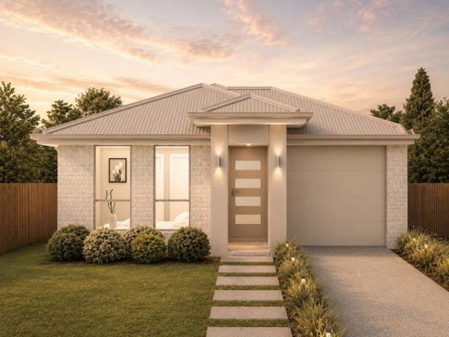 3 BED 3 BATH 1 Garage