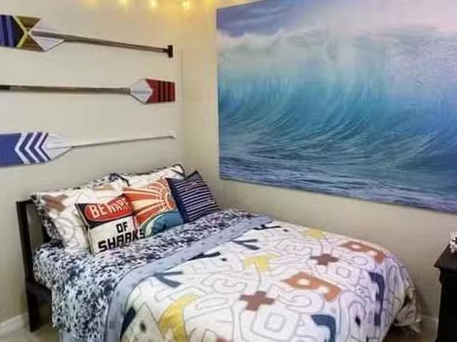 3 Bed 3 Bath