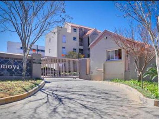 3 bed 3 bathroom loft apartment in s.