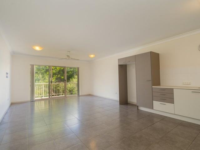 3 bed 3 Ensuites Great Location
