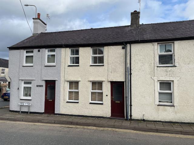 3 Bed Terraced House To Let