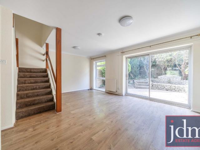 3 bed Terraced House to Let for rent in Orpington