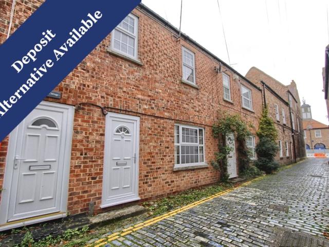 3 bed terraced house to rent in High Church Wynd, Yarm, TS15