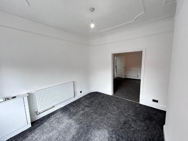 3 Bed Terraced House, Town Road, CH42