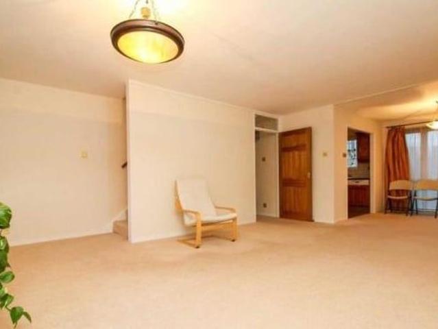 3 Bed Terraced House, Turnpike Link, CR0