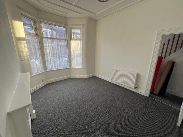 3 Bed Terraced House, Bell Road, CH44