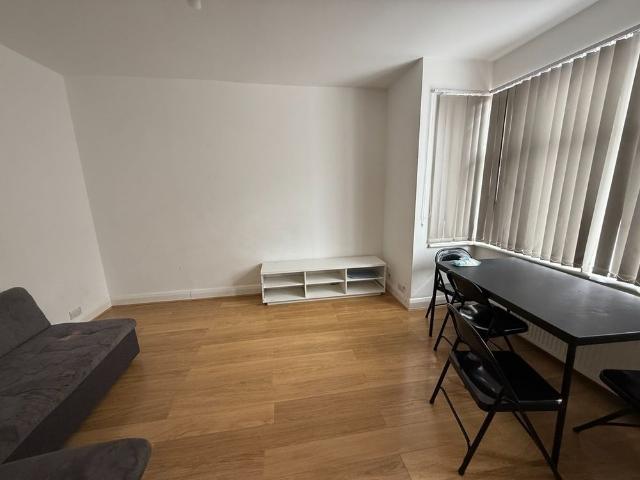 3 Bed Terraced House, Bolton Road, HA1