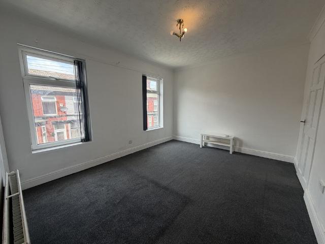 3 Bed Terraced House, Brill St, CH41