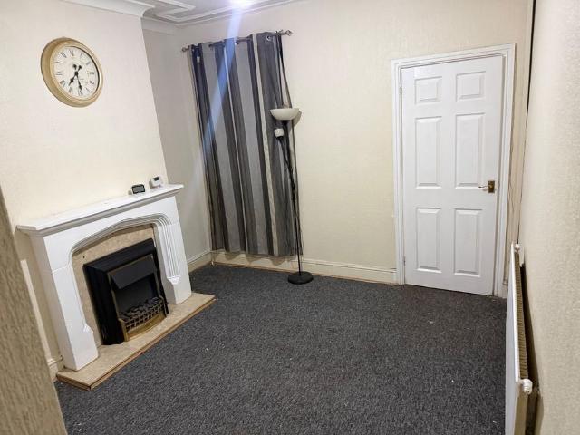3 Bed Terraced House, Cherrywood Road, B9