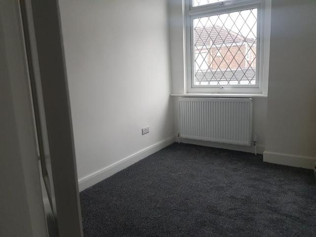 3 Bed Terraced House, Clayton Street, M11