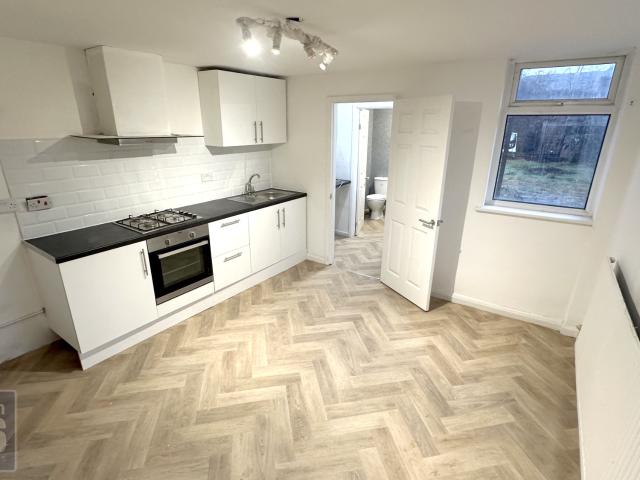 3 Bed Terraced House Cresswell Road Sheffield S9 4JN Hallam Hills Ltd