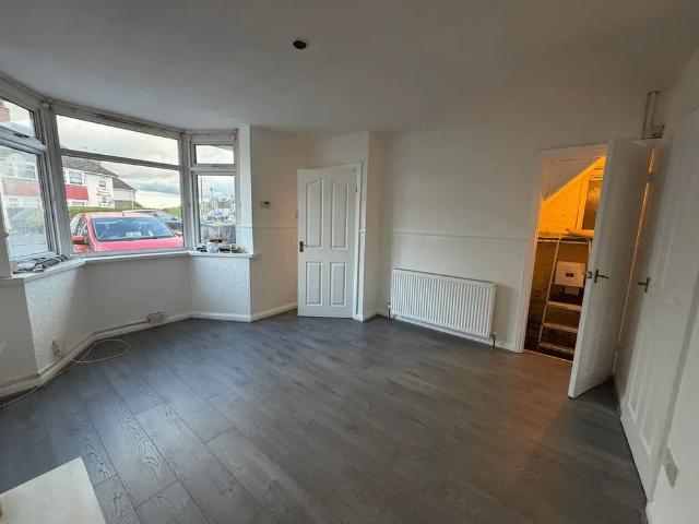 3 Bed Terraced House, Eva Road, B68