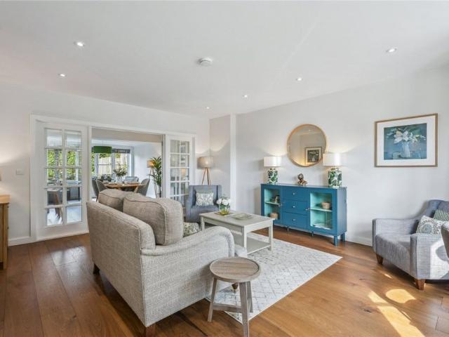 3 bed Terraced House for rent
