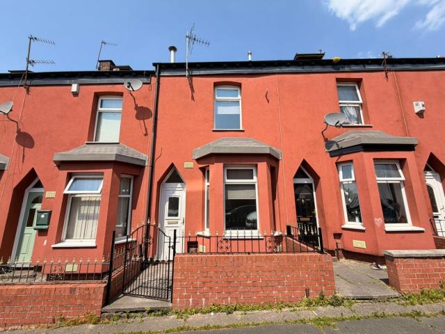 3 Bed Terraced House For Rent