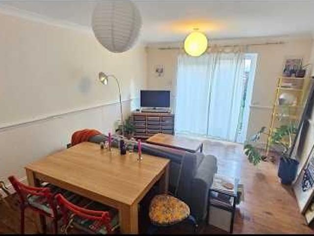 3 Bed Terraced House, Menotti St, E2