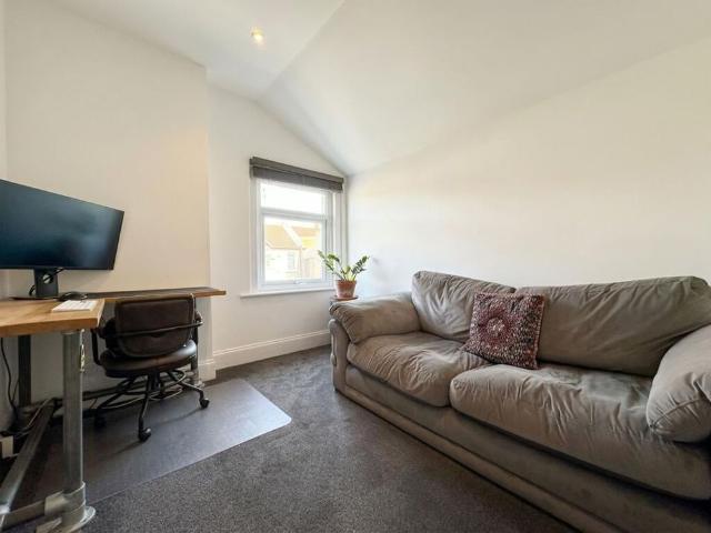 3 Bed Terraced House, Ruby St, BS3