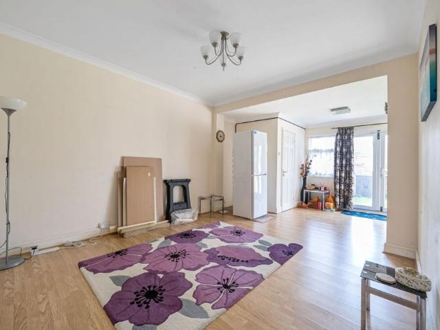 3 Bed Terraced House, Studley Drive, IG4