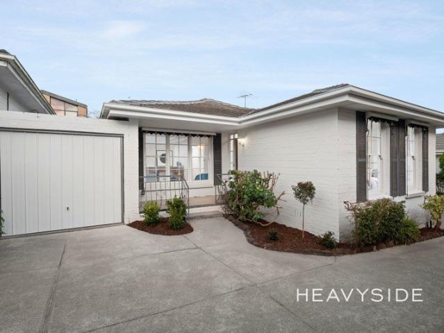 3 Bed Villa | 1970 Ecliptic Charm | Move in ready