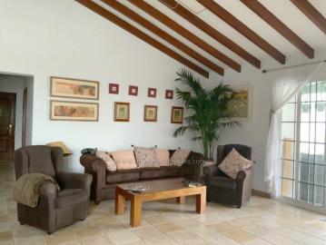 3 Bed Villa/House to Rent