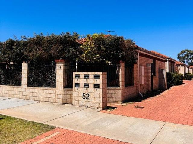 3 Bed x 2 Bath Villa. Central Location!