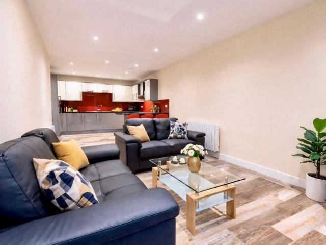 3 bed Apartment 37 Ecco