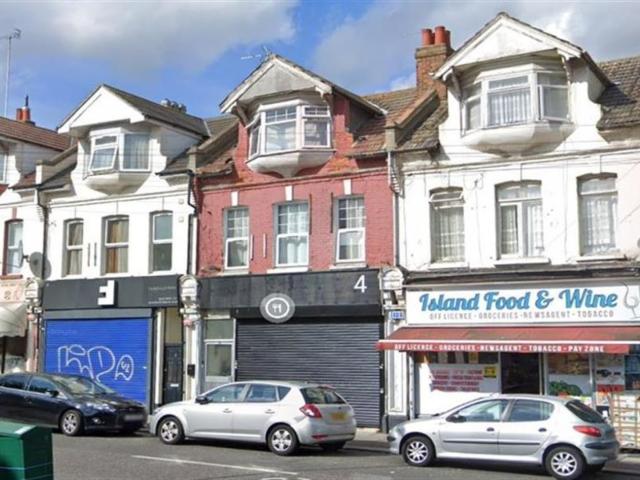 3 bed Apartment For rent