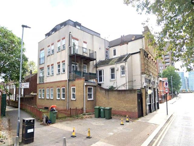 3 bed Apartment For rent
