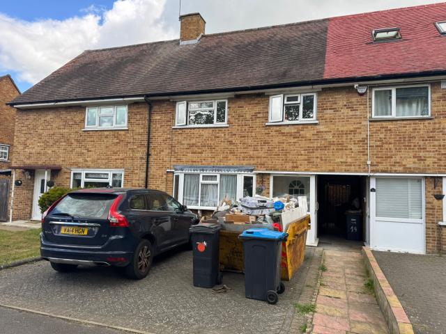 3 Bed Apartment Lackmore Road Enfield EN1