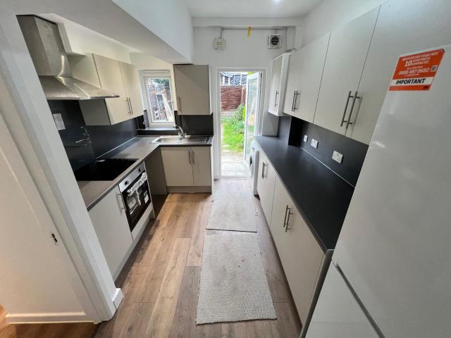 3 Bed Apartment Town Road London N9