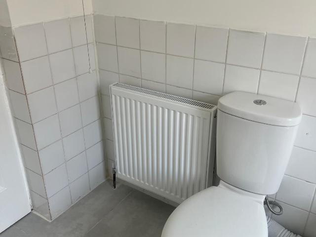 3 bed bungalow to rent Russell Rise, Luton LU1