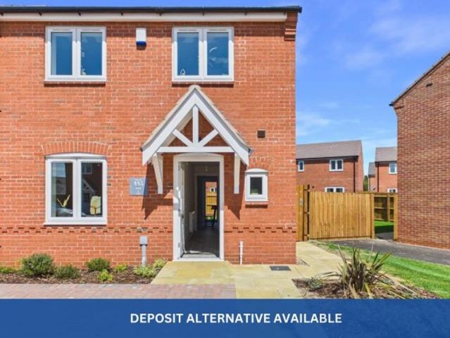 3 BED Detached house To rent